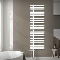 Badheizkörper Mittelanschluss 500x1600 mm Weiß mit Boden Anschlussgarnitur LuxeBath