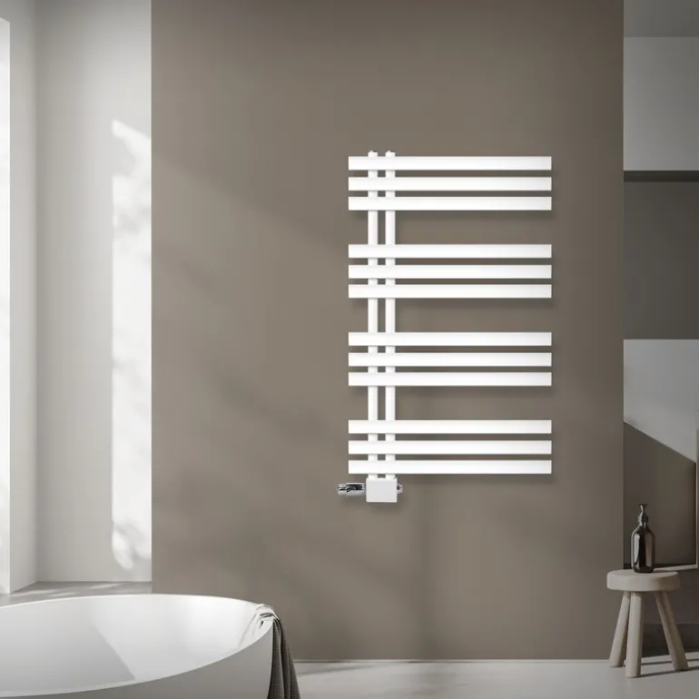 Badheizkörper Mittelanschluss 600x1000 mm Weiß mit Universale Anschlussgarnitur LuxeBath