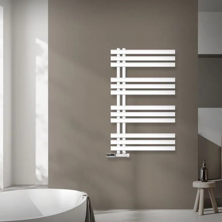 Badheizkörper Mittelanschluss 600x1000 mm Weiß mit Wand Anschlussgarnitur LuxeBath