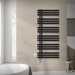 Badheizkörper Mittelanschluss 600x1400 mm Schwarz matt mit Heizstab 1200W LuxeBath