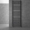 Elektrischer Badheizkörper mit Heizstab 1200W 600x1800 mm Anthrazit gebogen Seitenanschluss & Thermostat Digitalanzeige LuxeBath