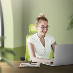 Ergonomischer Bürostuhl Grün Netzgewebe mit verstellbaren Armlehnen und Kopfstütze ML-Design