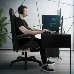 Gaming Stuhl mit Fußstütze und Armlehne Schwarz, aus Kunstleder ML-Design