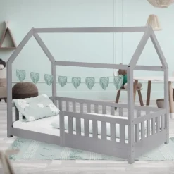 Kinderbett Hausbett 80x160 cm Hellgrau aus Kiefernholz mit Rausfallschutz Dach und Lattenrost Holzbett ML-Design