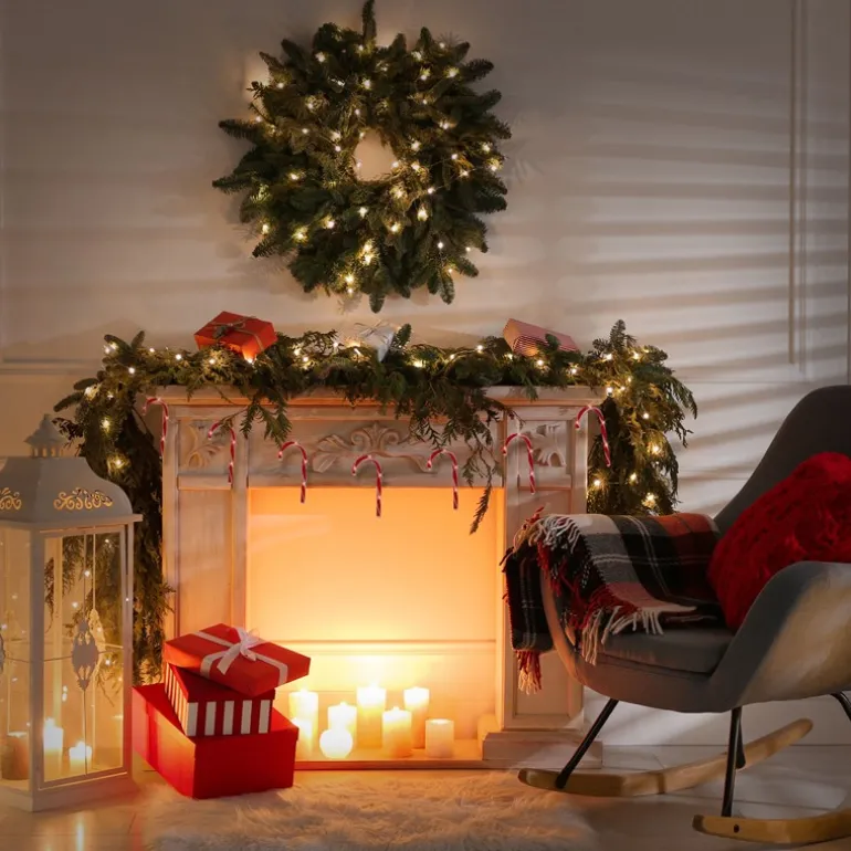 LED Zuckerstangenlichterkette 330 cm mit 28 warmweißen LEDs
