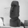 Osterinsel Kopf Figur 37x26x78 cm Anthrazit aus Steinguss Kunstharz