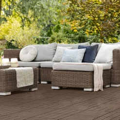 WPC Terrassenfliesen 30x30 cm 22er Set für 2m² Dunkelbraun in Holzoptik Balkon Bodenbelag mit Drainage und Klicksystem Terrassendielen Balkonfliesen